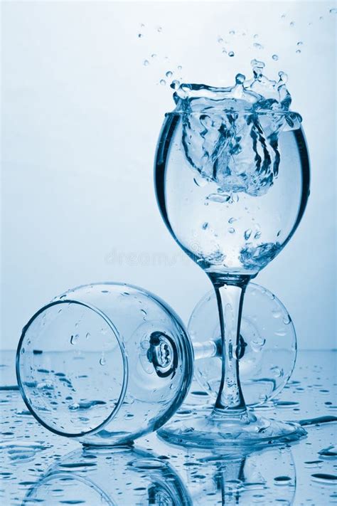 Pure Water Splashing Into Glass Picture Image 6820405