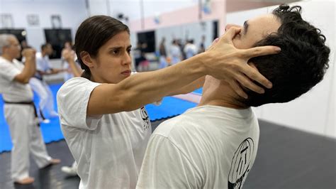 Aula de defesa pessoal para mulheres chega a município de MS Geral