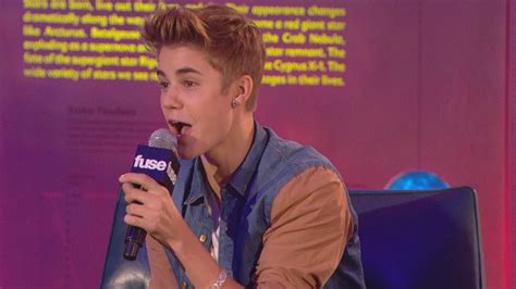 Justin Bieber Sings Call Me Maybe Youtube