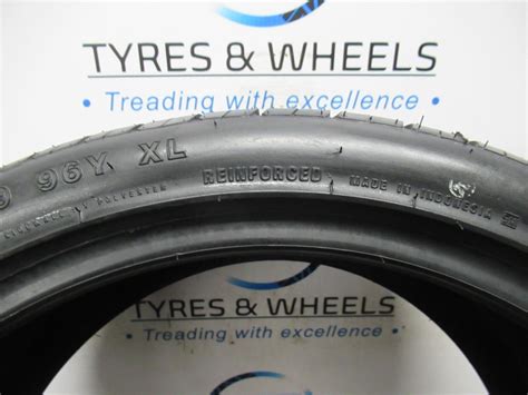 X2 255 35ZR19 255 35 19 96Y XL ACCELERA PHI R PERFORMANCE NEW TYRES EBay