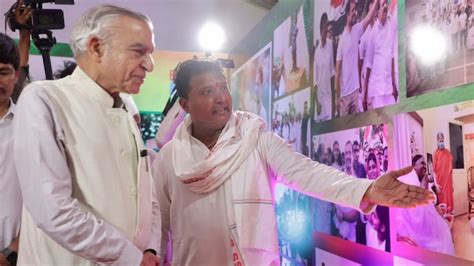 Congress Youth Wing Organises Photo Exhibition To Celebrate Rahul Gandhi S Birthday India Today