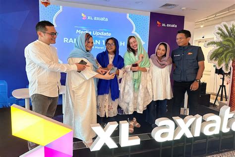 Majalah Ict Promo Ramadan Dan Lebaran Xl Axiata Hadirkan Esim Dan