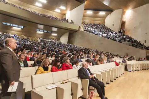 Los testigos de Jehová celebran su asamblea Hoy es