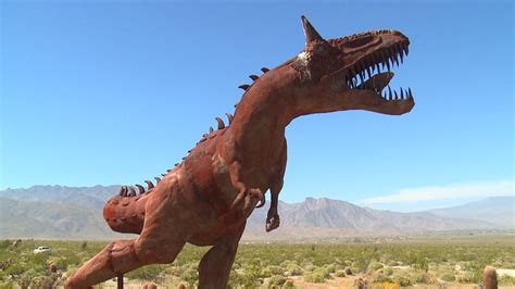 Meet the amazing artist behind the Anza-Borrego Desert sculptures | FOX ...