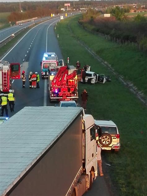 Wypadek Na Autostradzie A4 Droga W Kierunku Katowic Zablokowana Nowa