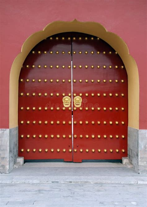 Puerta Arqueada Vieja China Foto De Archivo Imagen De Color G Tico