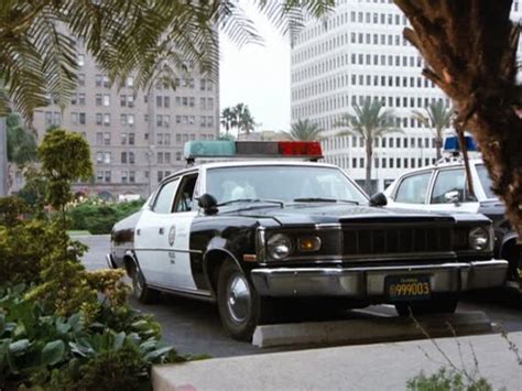 IMCDb.org: 1975 AMC Matador in "CHiPs, 1977-1983"