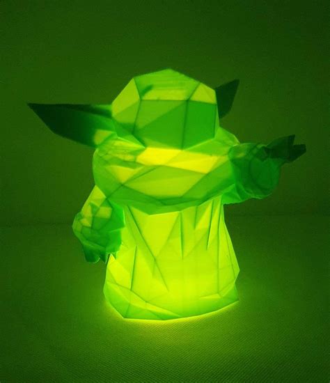 Archivo Stl Baby Yoda Grogu Lámpara Low Poly・modelo Para Descargar Y