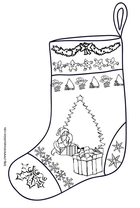 Coloriage Enfant Une Grosse Botte De Noel Enfant Tete A Modeler