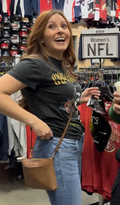 2 SEXY MILFs Redhead Blonde Ass AND Face Tight Jeans Forum