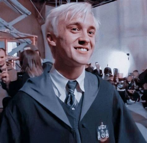 Pin by 𝓪𝓶𝓫𝓮𝓻 𝓶𝓪𝓵𝓯𝓸𝔂 ˏˋ on harry potter photos Draco malfoy hot