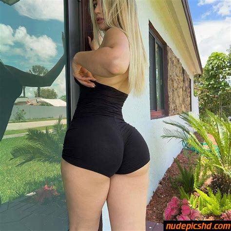 Mariam Olivera Perfect Big Ass In Shorts Nude Leaked Porn Photo