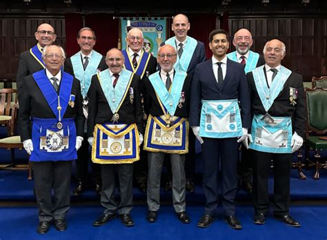 Past Masters And A New Master Mason The Lodge Of Dawn 6511 Leeds