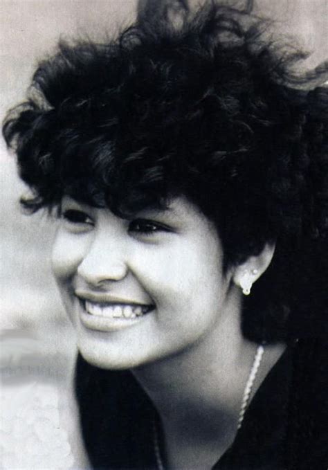 Selena Quintanilla Pictures When She Was Young : 20 Photos Of Selena As ...