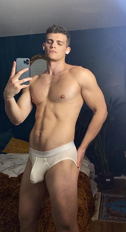 136 Muscle Jock Elfluvr Onlyfans Porn Leaked GaysDream Gay Onlyfans Leaks