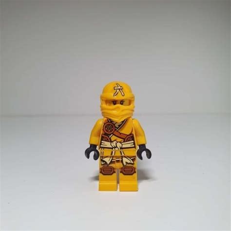 LEGO Ninjago Minifigurka Ludzik njo135 Skylor Wrząsowice Kup teraz