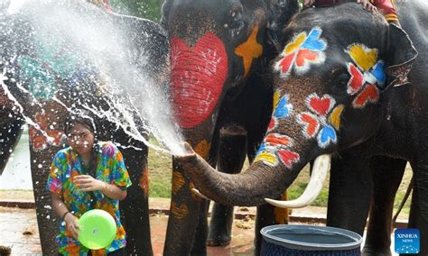 People Enjoy Songkran Festival In Thailand Global Times