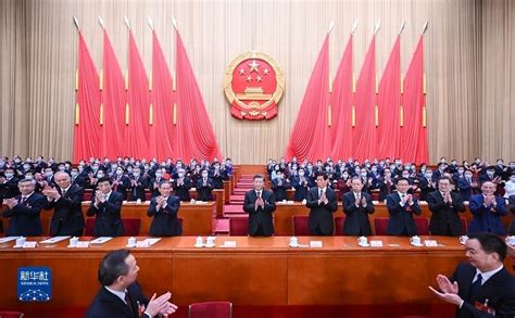 十四届全国人大一次会议选举产生新一届国家领导人 习近平全票当选国家主席中央军委主席四川在线