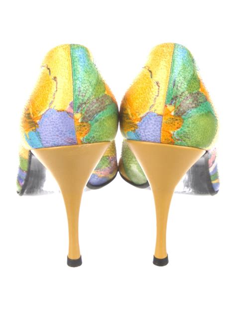 Stuart Weitzman Leather Floral Print Pumps Gem