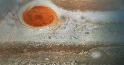 Is Jupiter's Great Red Spot disappearing? A new theory suggests not.