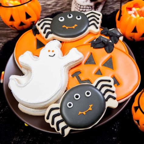 Trick or treat yo'self with these 25 fangtastic Halloween cookies | My ...