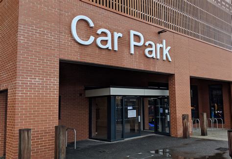 ‘We’ve looked, but the cupboard is bare – that’s why Wokingham’s car ...