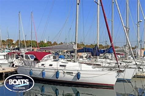 2000 Beneteau Oceanis 321 Sloop For Sale Yachtworld