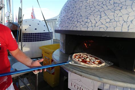 Pizza Village Torna A Napoli Stand Alla Mostra D Oltremare A Giugno 2024