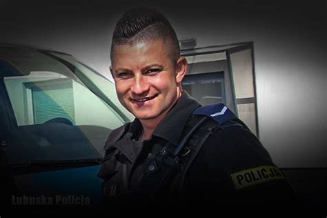 ZAWSZE NA POSTERUNKU POLICJANT PO SŁUŻBIE ZATRZYMAŁ SPRAWCÓW