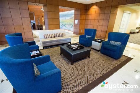 Sheraton Suites Houston Near The Galleria The Club King Suite At The