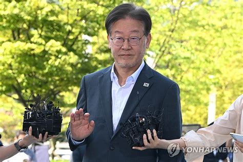 [1보] 이재명 수원지검 2차 출석…대북송금 의혹 추가 조사 나무뉴스