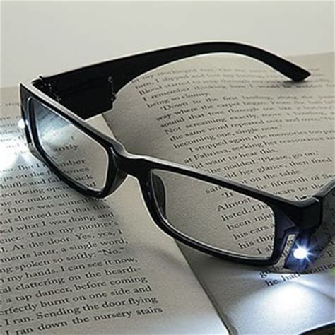 Reading Glasses with 2 LED Lights - ToolsDIY