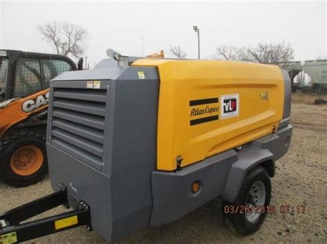 2016 Atlas Copco Xavs400 Cd7 ضاغط الهواء برسم البيعwichita Kansas