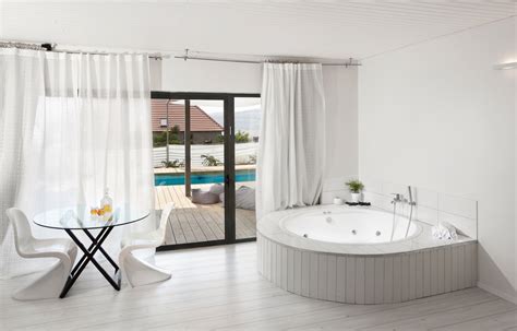 Pool House Bathroom Ideas