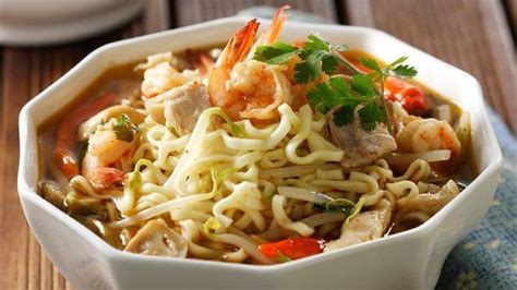 Resep Kreasi Mi Rebus Yang Cocok Untuk Hari Hujan Dimasak Bumbu Tomyam