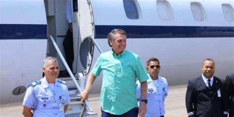 Avião presidente Jair Bolsonaro arremete em Belo Horizonte