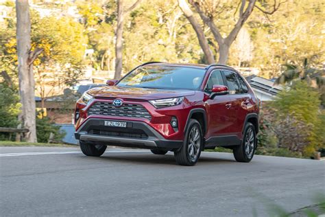 2023 Toyota RAV4 GXL Hybrid FWD Review