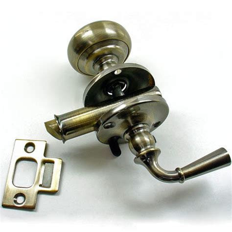 Latch door knob – Door Knobs