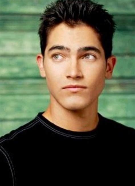 17 Best images about Tyler hoechlin/ Derek hale on Pinterest | Tyler ...