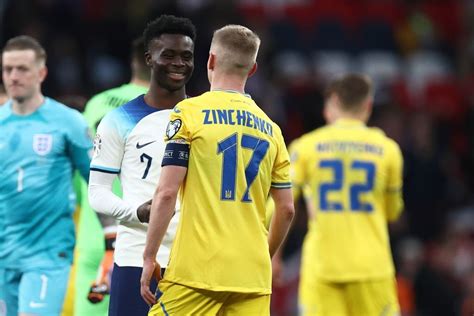 Zinchenko hết lời ca ngợi Saka sau trận Anh vs Ukraine