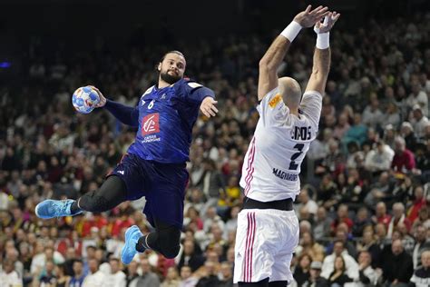 Handball Euro La France Termine Le Tour Principal Sur Une Victoire