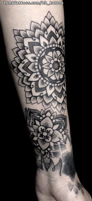 Tatuaje De M Ndalas Brazo Antebrazo