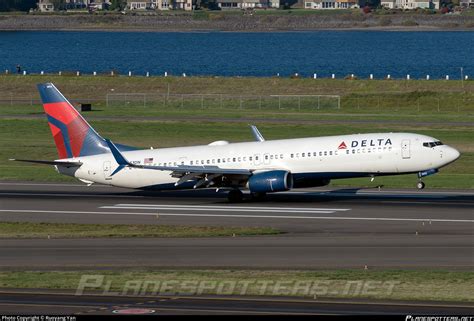 N853DN Delta Air Lines Boeing 737 932ER WL Photo By Ruoyang Yan ID