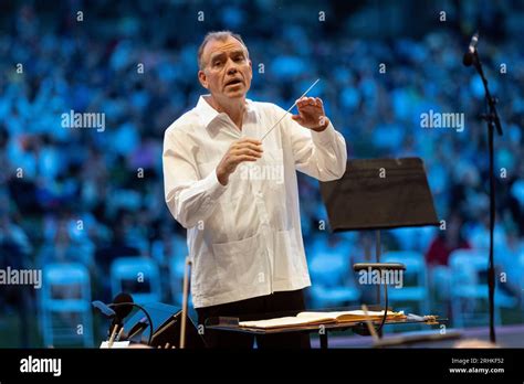 Christopher Wilkins Conducts The Boston Landmarks Orchestra At The