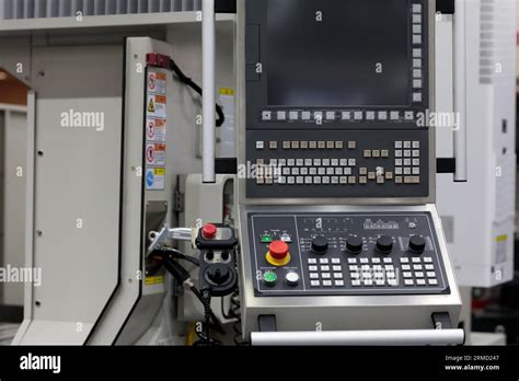 control console   axis cnc machining center selective focus stock