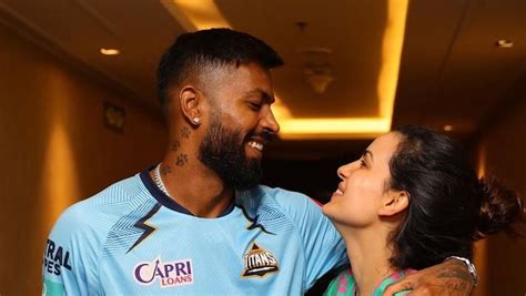 Hardik Pandya And Natasha Stankovic Jet Off To Udaipur