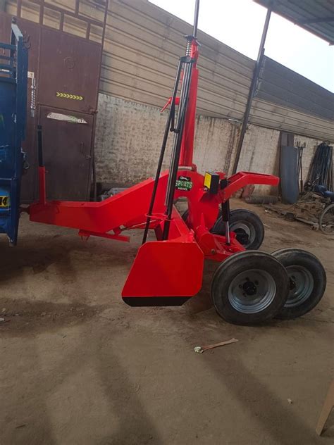 Mild Steel Sara Lp Red Laser Land Leveler For Agriculture Size