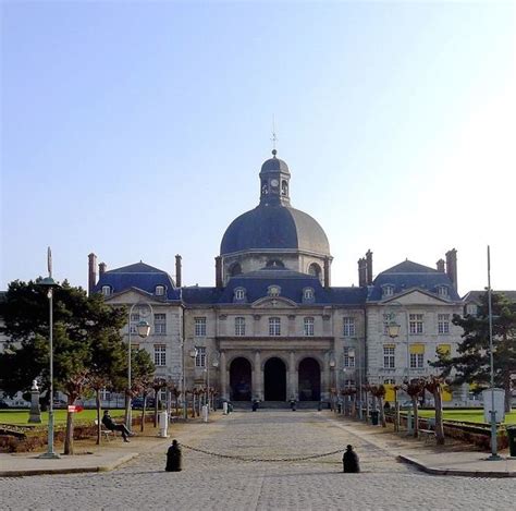 The Pitié Salpêtrière Hospital A Teaching Hospital In Paris One Of