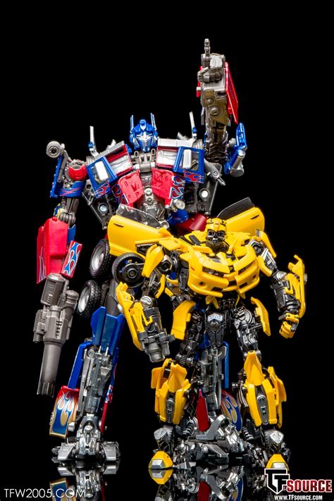 TFW2005 S MPM 4 Optimus Prime Gallery TFW2005 The 2005 Boards