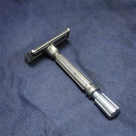 Vintage GEM Micromatic Single Edge Safety Razor 1 Darwin Shaving